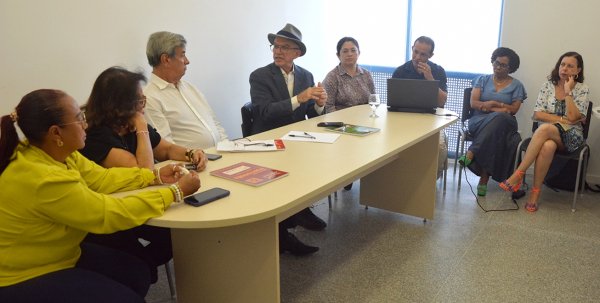 Ex-prefeito de Sobral destaca empenho da Prefeitura de Feira para assegurar alfabetização na idade certa