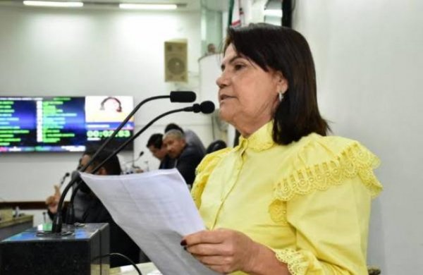 Justiça nega pedido de anulação da eleição de Eremita Mota como presidente da Câmara