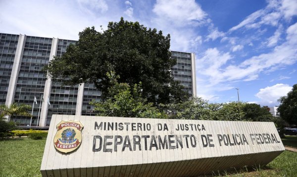 PF desarticula associação criminosa suspeita de invadir site do TSE