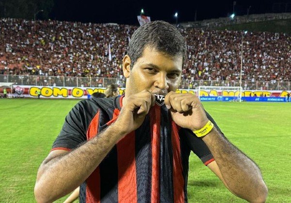 Vitória vence o Londrina e chega ao seu terceiro triunfo consecutivo na Série B Rubro-Negro ganhou de 2 x 0