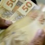 Novo salário mínimo de R$ 1.412 passa a valer a partir desta segunda-feira (01)