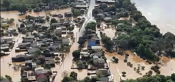 Após atraso, Porto Alegre cadastra 30 mil famílias para Auxílio Reconstrução