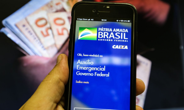 Auxílio emergencial é pago a beneficiários do Bolsa Família com NIS 2