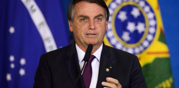 Bolsonaro rejeita volta do horário de verão, mas empresários dizem que não vão recuar