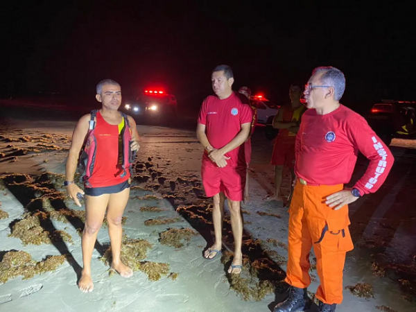 Ceará: bombeiro desaparecido sobrevive após nadar 21km para salvar turista francês