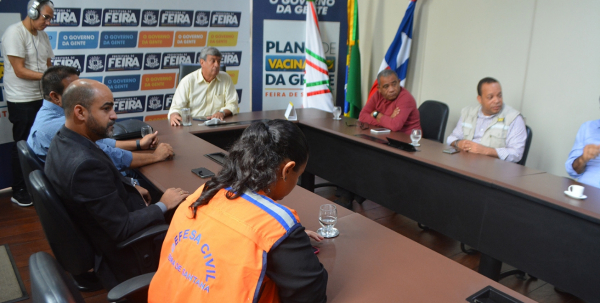 Feira de Santana: Comitê de Crise discute ações e avalia efeitos das chuvas