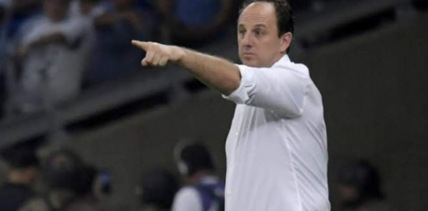 Flamengo anuncia demissão de Rogério Ceni