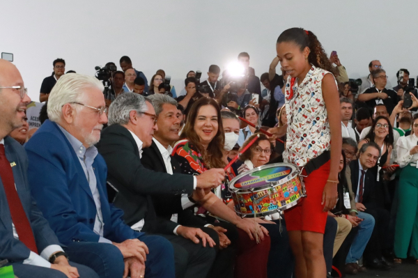 Governador participa do encerramento do primeiro dia da Caravana Federativa em Salvador