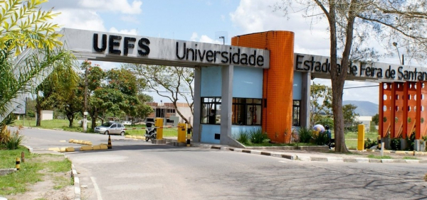 Grupo gestor da UEFS se reuniu com estudantes na última sexta (27)