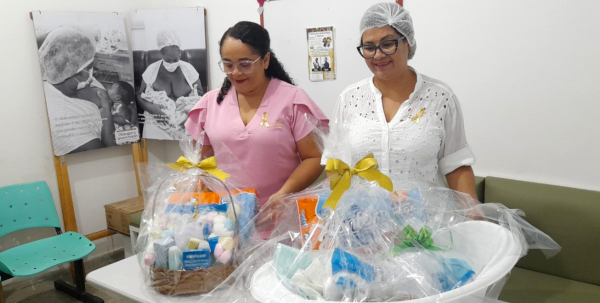 Hospital da Mulher inicia Agosto Dourado com homenagem aos bebês e incentivo à amamentação