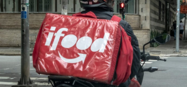 iFood é multado por venda casada após exigência de valor mínimo para pedidos