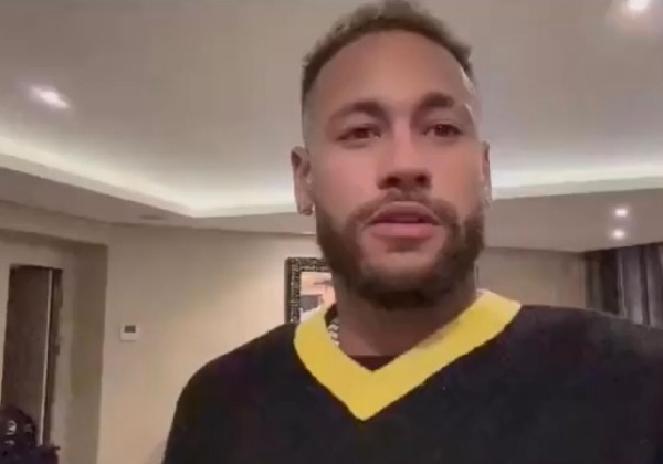 Justiça espanhola absolve Neymar das acusações de fraude e corrupção