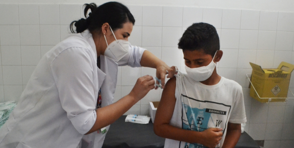 Neste sábado tem vacina para crianças, adolescentes, gestantes e adultos