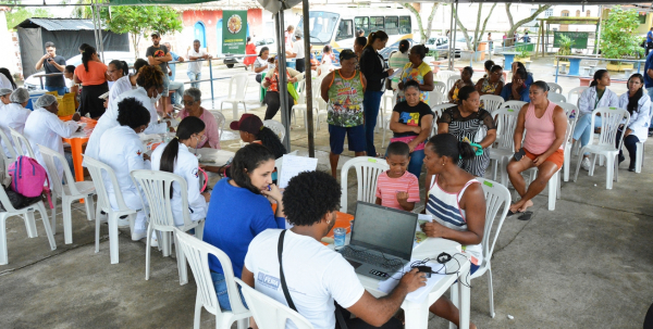 Prefeitura aproxima da população serviços socioassistenciais e de saúde em Tiquaruçu