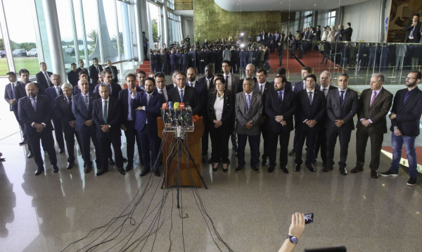 Presidente critica manifestações que prejudicam população 