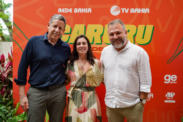 Rede Bahia reúne mercado publicitário durante caruru no D'Madda Gastronomia