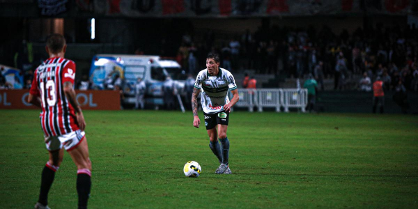 São Paulo e Coritiba empatam em 1 a 1 no Couto Pereira