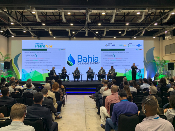 SDE apresenta o potencial da Bahia para futuros investimentos em Energias Renováveis durante Bahia Oil e Gás 