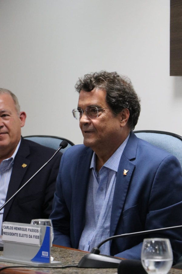 SDE discute atração de investimentos e tecnologias internacionais durante reunião do Conselho de Comércio Exterior da FIEB 